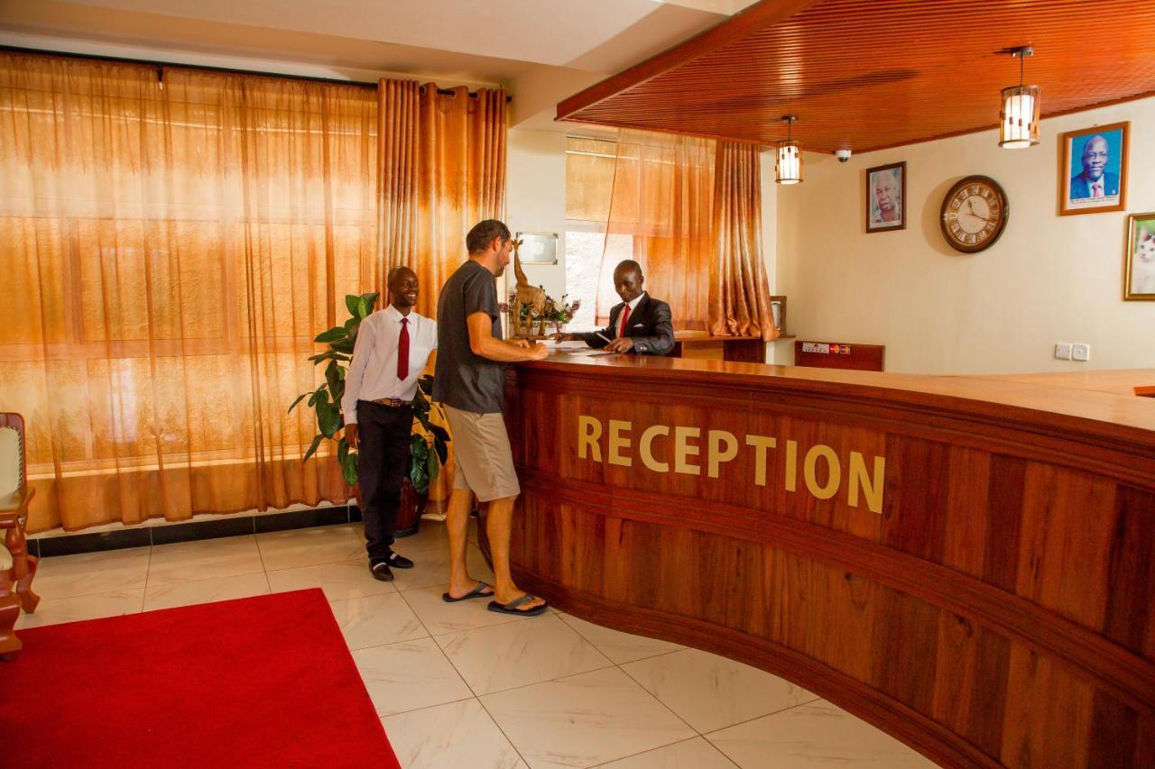 A1 Hotel And Resort Arusha Ngoại thất bức ảnh