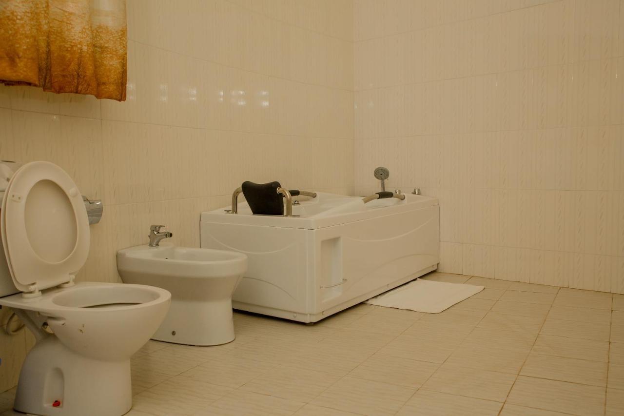 A1 Hotel And Resort Arusha Ngoại thất bức ảnh